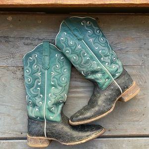 Outlaw Western cowgirl boots | size 7.5